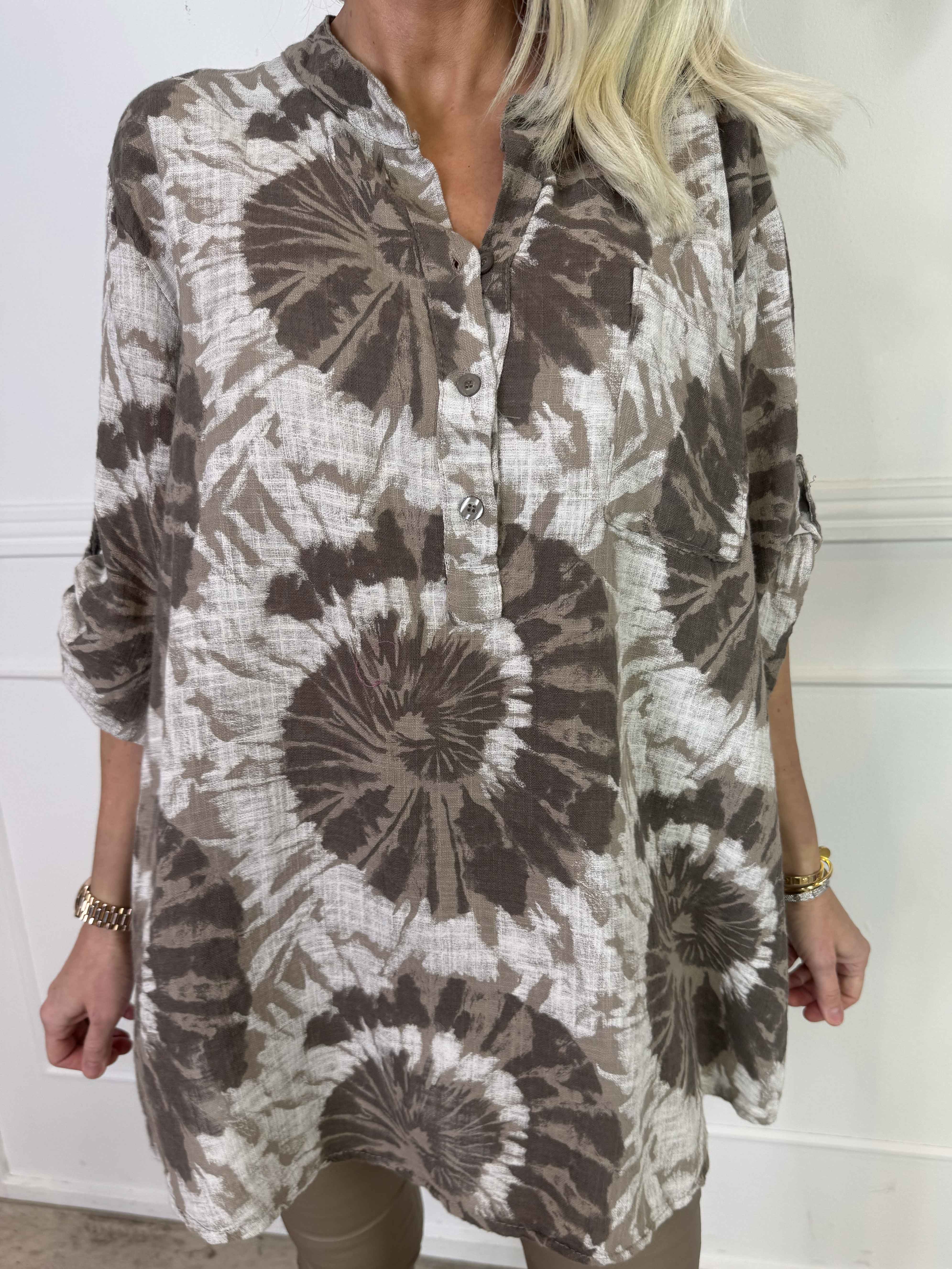 Akella - Mönstrad skjorta i ljust bomullstyg